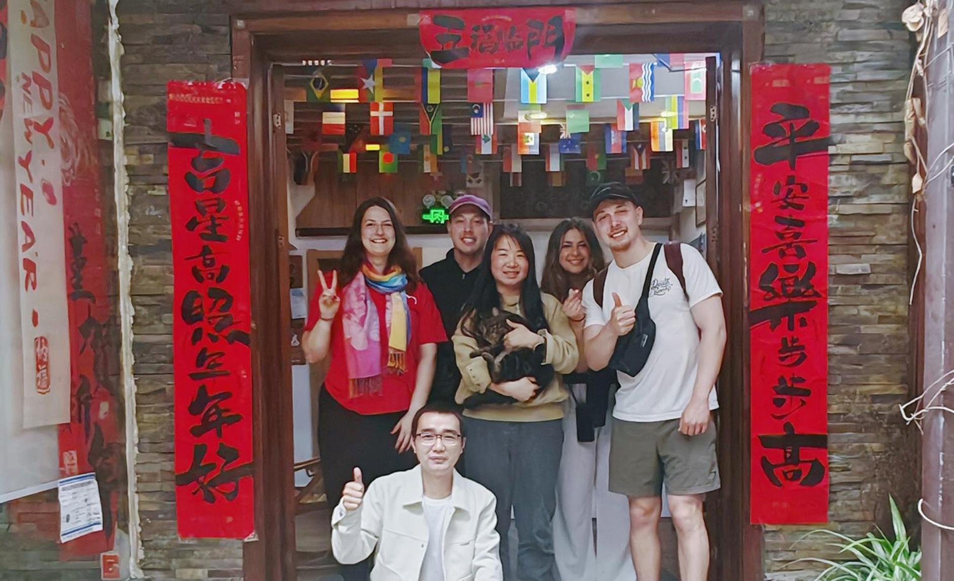 Breeze & Alley Inn--Tianmenshan Cableway-English Reception-Tourism Planing Zhangjiajie Eksteriør billede